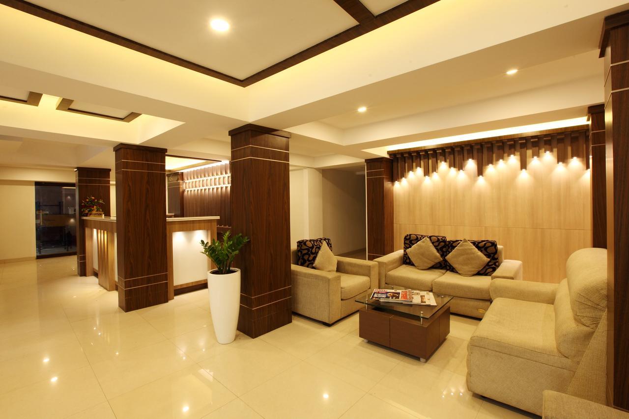 Prayana Hotels Kochi Luaran gambar