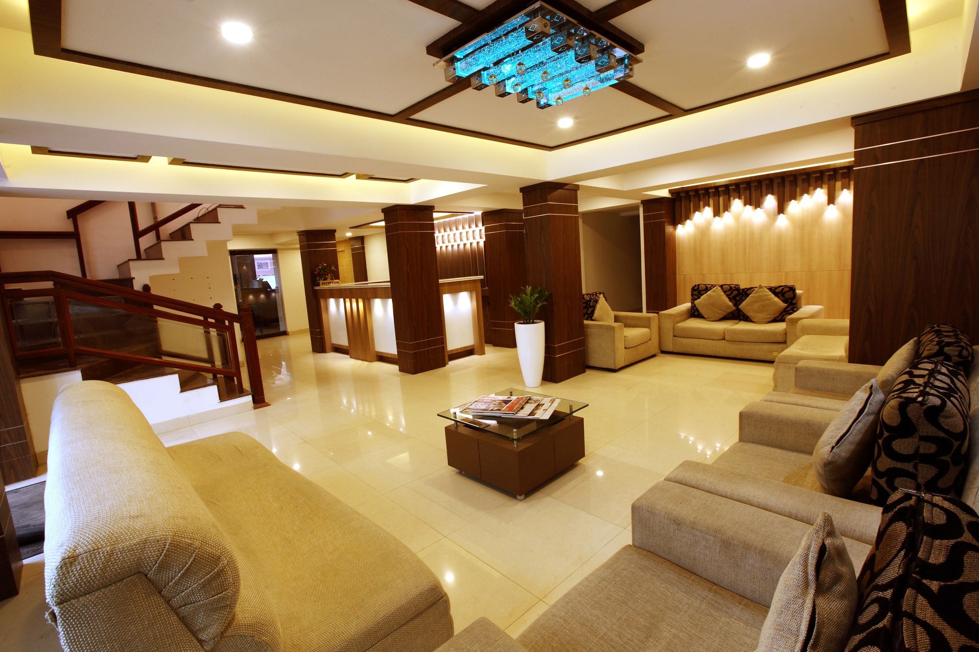 Prayana Hotels Kochi Luaran gambar